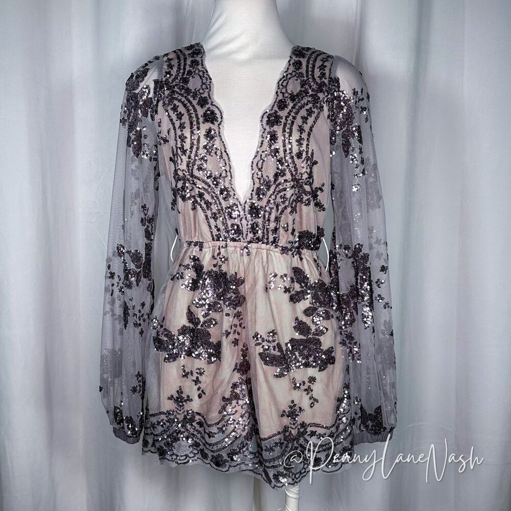 NWT L'Atiste Sheer Sleeve Sequined Deep V Neck Romper Lvander - Picture 2 of 14